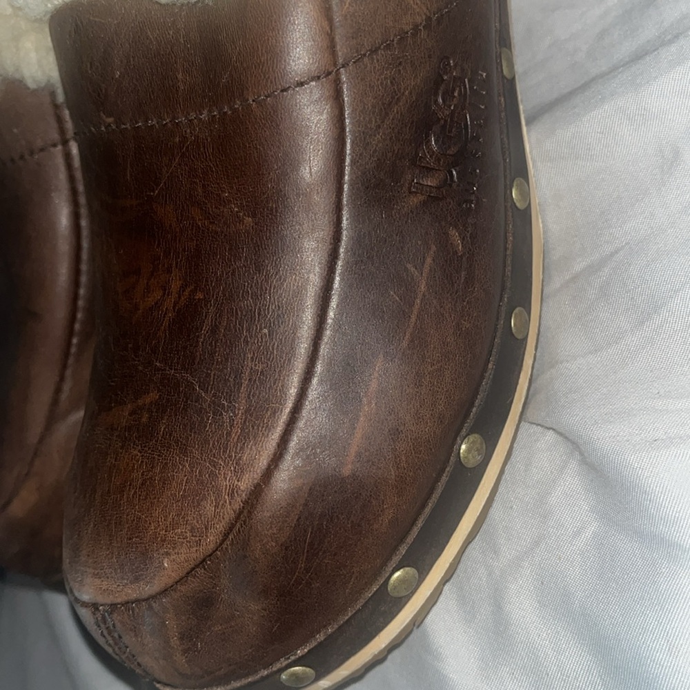 UGG Kalee Clogs Women’s 8 Brown Bomber Leather Sherpa Lined - Picture 15 of 15
